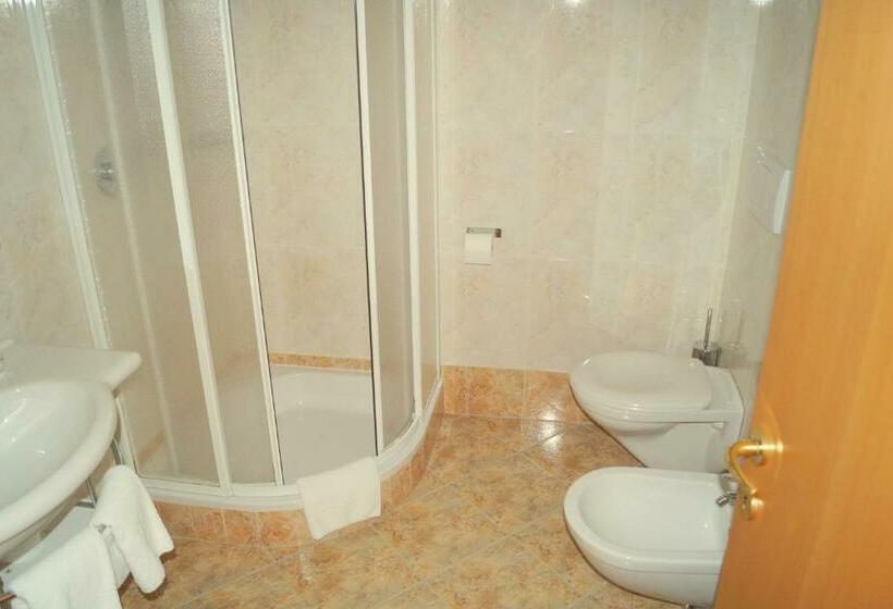 四人标准间, Andechserhof & Mountain Sky