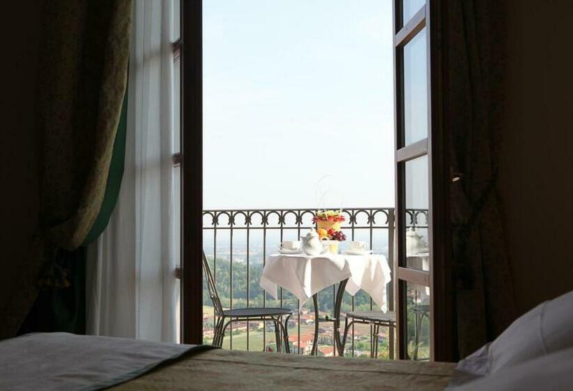 스탠다드 룸, Camoretti