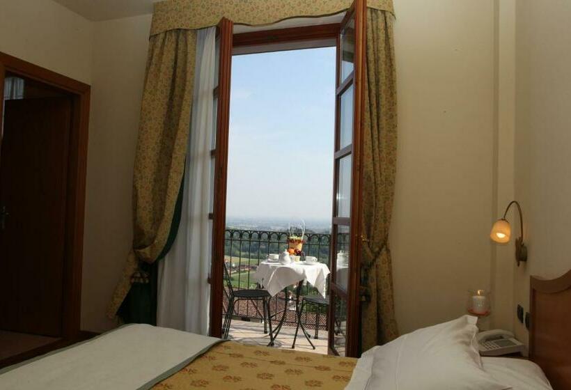 스탠다드 룸, Camoretti