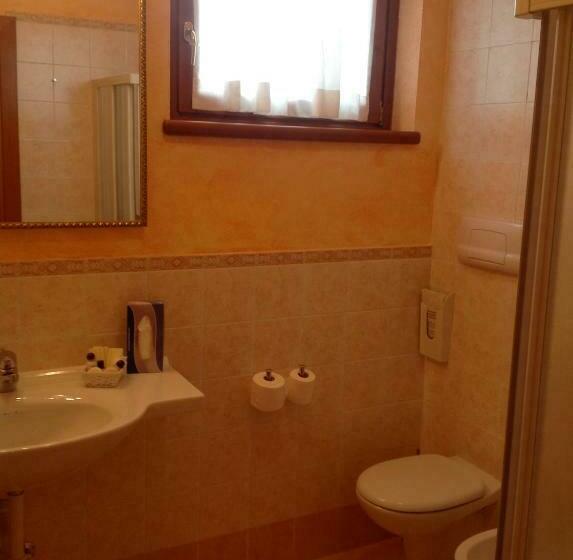 스탠다드 룸, Camoretti