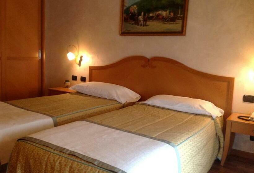 스탠다드 룸, Camoretti