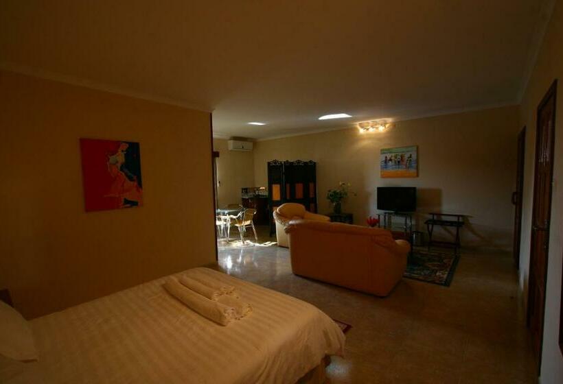 סוויטה אקזקיוטיב, Castelo Branco