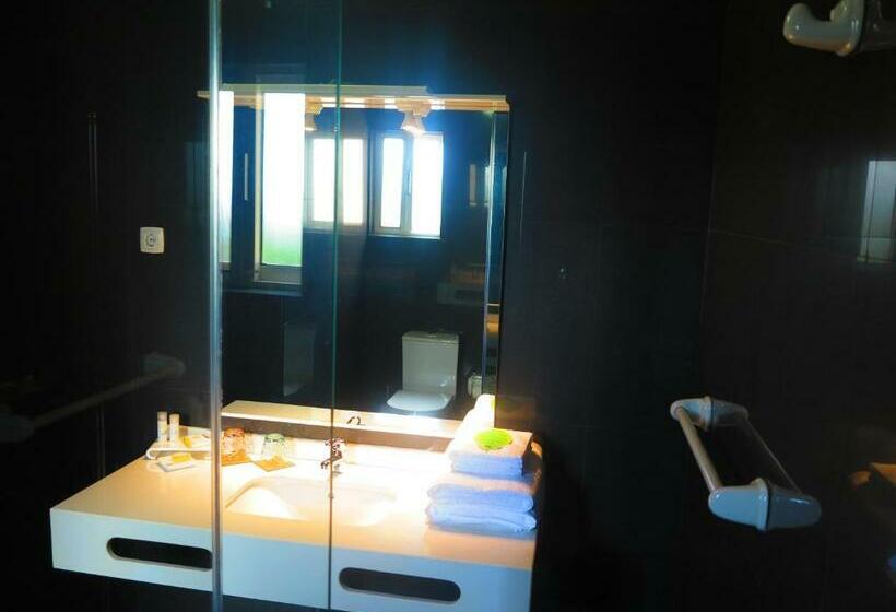 סוויטת ג'וניור, Castelo Branco