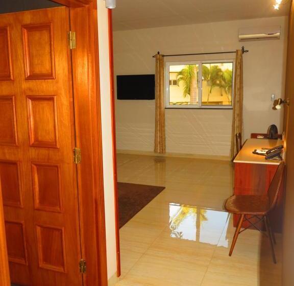 סוויטת ג'וניור, Castelo Branco