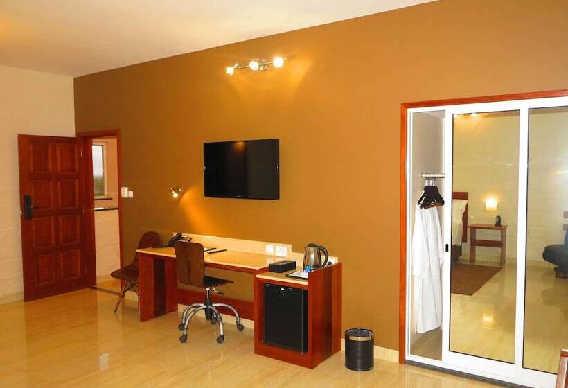 סוויטה אקזקיוטיב, Castelo Branco