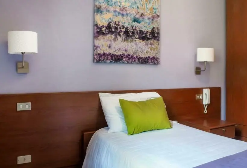 Quarto standart individual, Dell'angelo