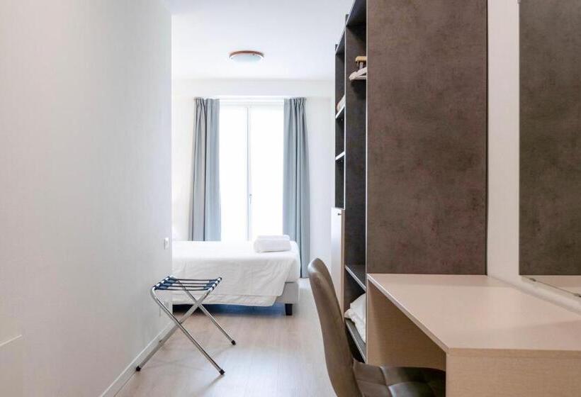 标准间, Dell'angelo