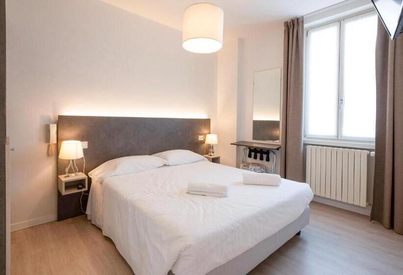 家庭间, Dell'angelo