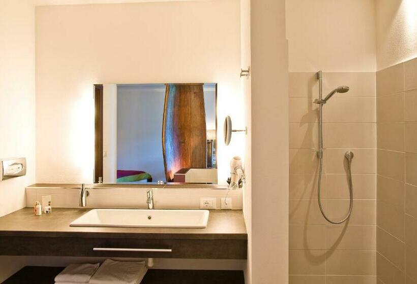 Полулюкс, Der Weinmesser