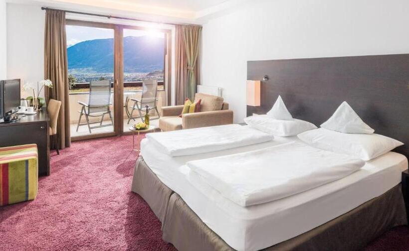 Номер Deluxe с Балконом, Der Weinmesser