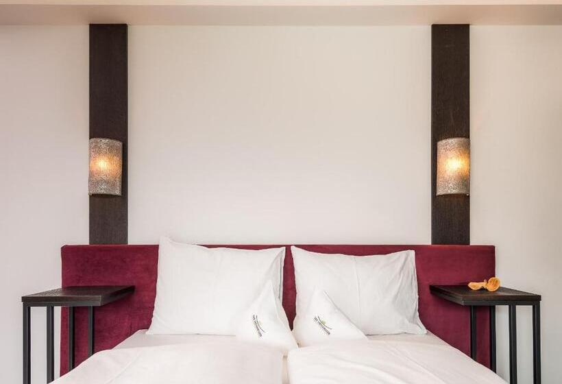 Номер Deluxe с Балконом, Der Weinmesser