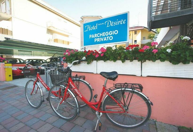 标准间带阳台, Desiree