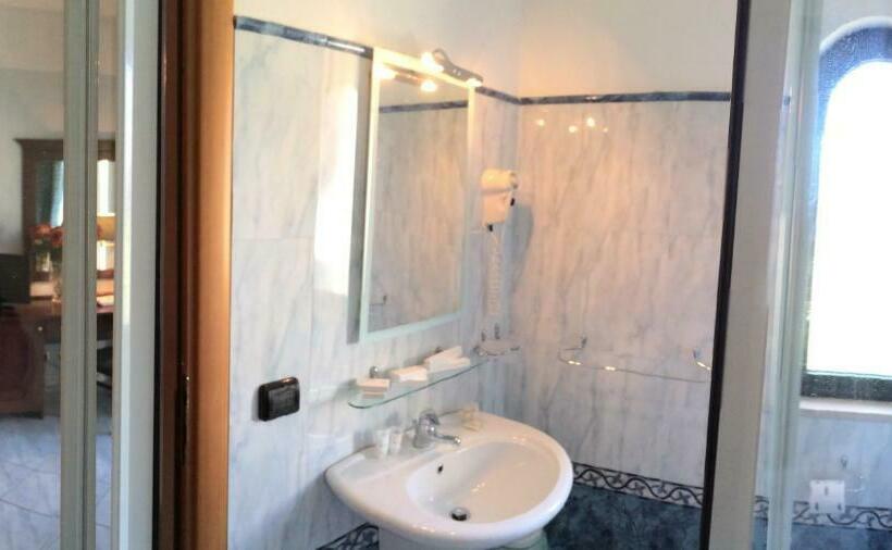 اتاق استاندارد, D.g. Garden