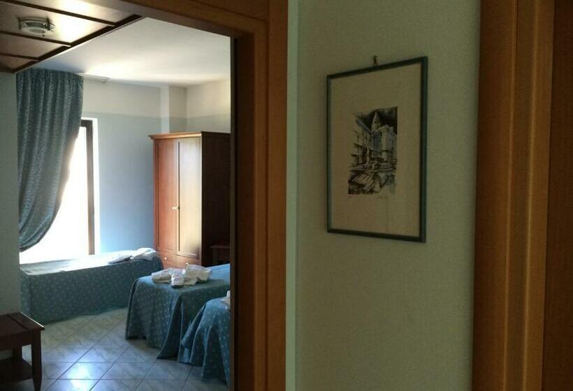 اتاق استاندارد سه نفره, D.g. Garden