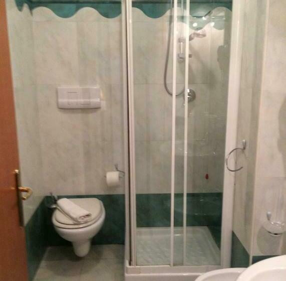 اتاق استاندارد سه نفره, D.g. Garden