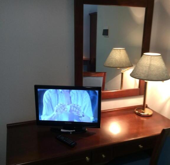 اتاق استاندارد چهار تخته, D.g. Garden