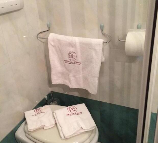 اتاق استاندارد یک نفره, D.g. Garden