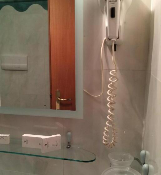 اتاق استاندارد یک نفره, D.g. Garden