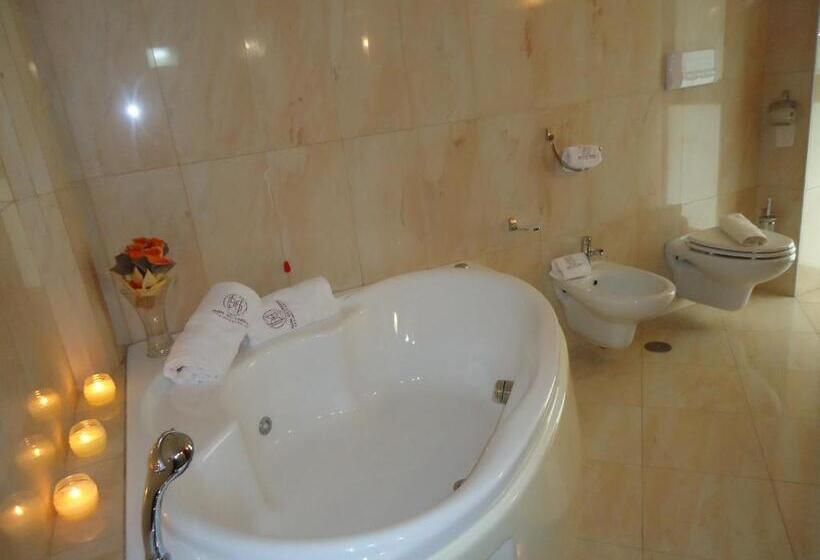 سوییت سوپریور, D.g. Garden