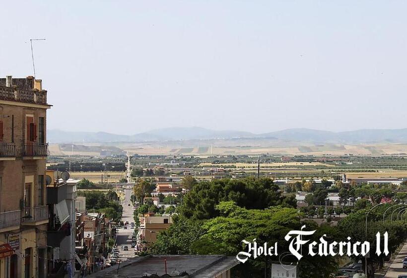 デラックスルーム, Federico Ii