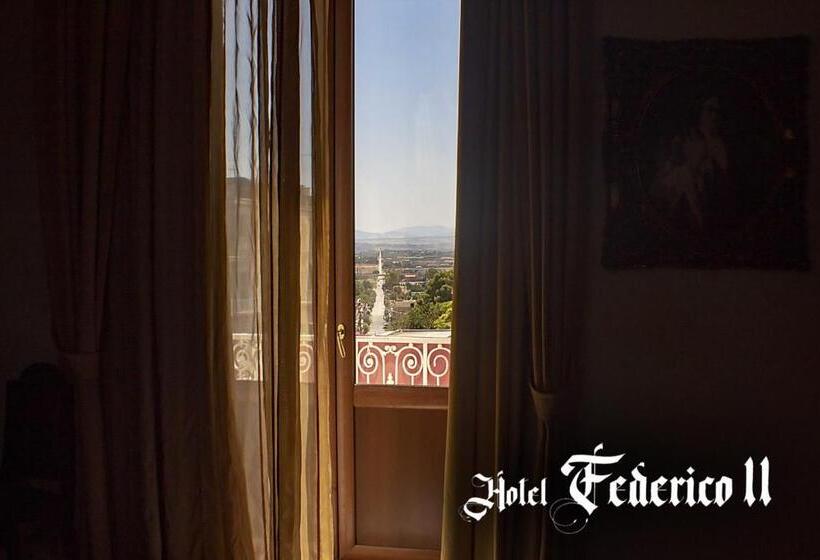 デラックスルーム, Federico Ii