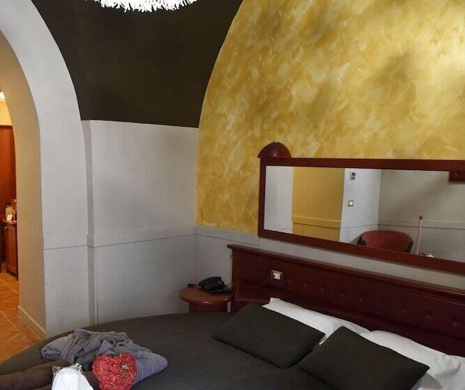 スタンダードルーム, Federico Ii