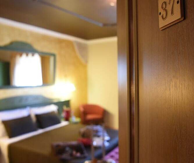 スタンダードルーム, Federico Ii