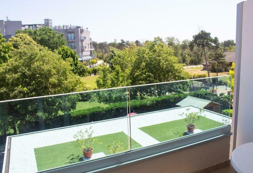 经典单人间, Hiki 3 Superior