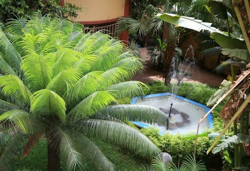 סוויטה עם מרפסת, Le Baobab