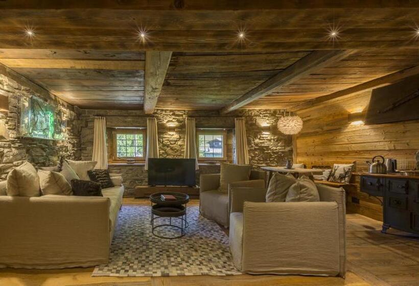 Полулюкс, Lerie De Mascognaz