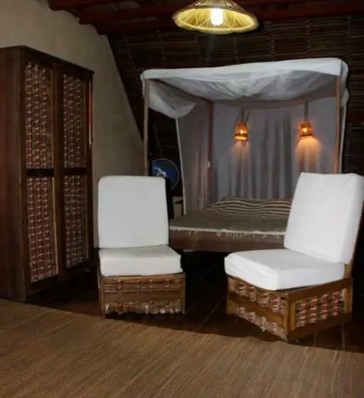 ویلای استاندارد با چشمانداز باغ, Les Bungalows D Ambonara