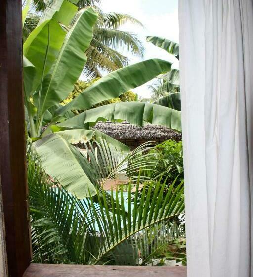 ویلای استاندارد با چشمانداز باغ, Les Bungalows D Ambonara