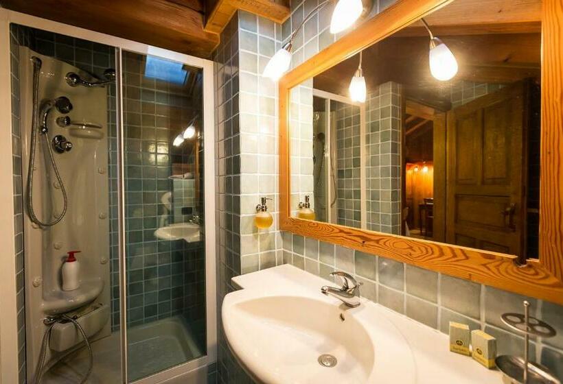 غرفة قياسية, Lyshaus