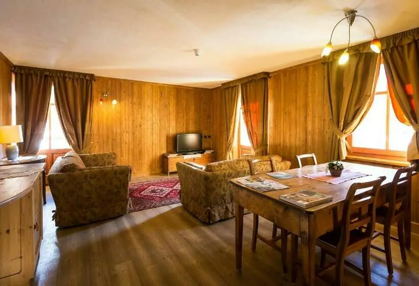 سوییت خانوادگی, Lyshaus
