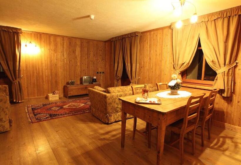 جناح عائلي, Lyshaus