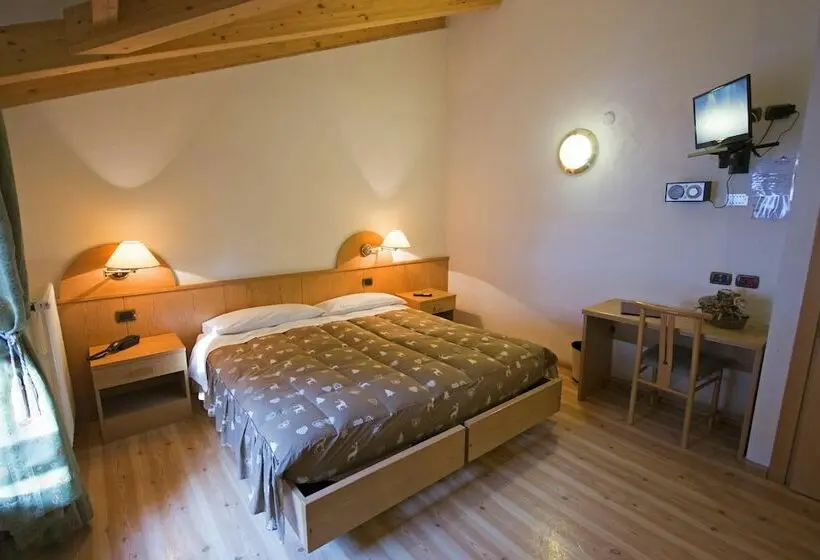 اتاق استاندارد با بالکن, Miravalle