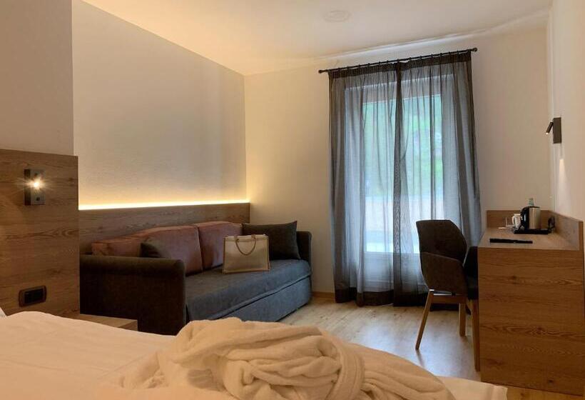 חדר דלוקס, Miravalle