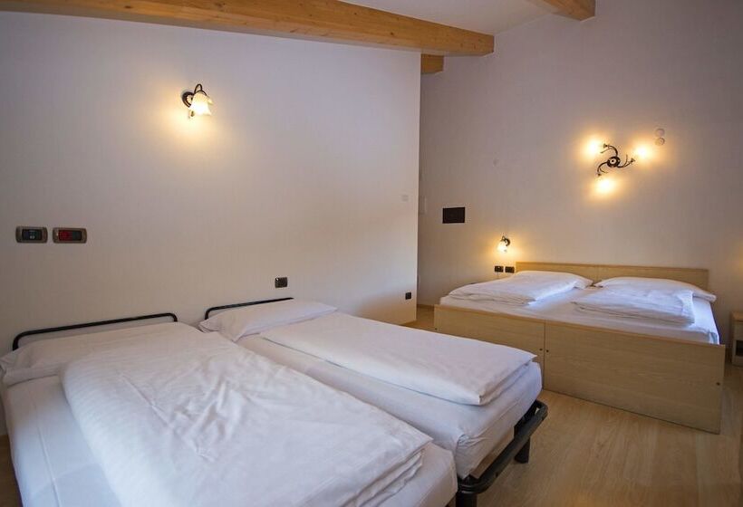 חדר סטנדרט עם מרפסת, Miravalle