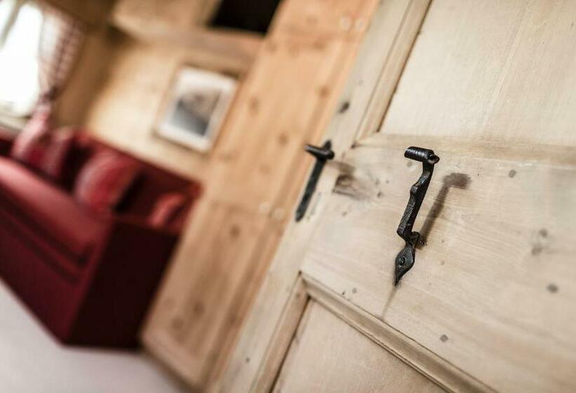 标准间, Oberraindlhof