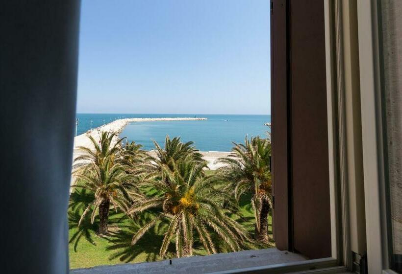 Полулюкс, Palazzo Filisio  Regia Restaurant