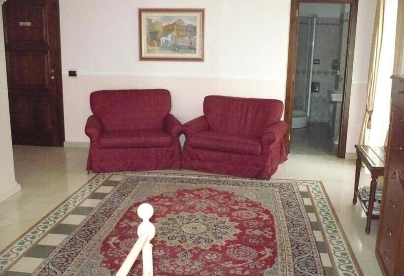 小型套房带海景, Palazzo Krataiis