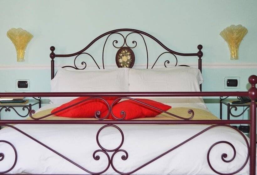 标准间, Palazzo Krataiis