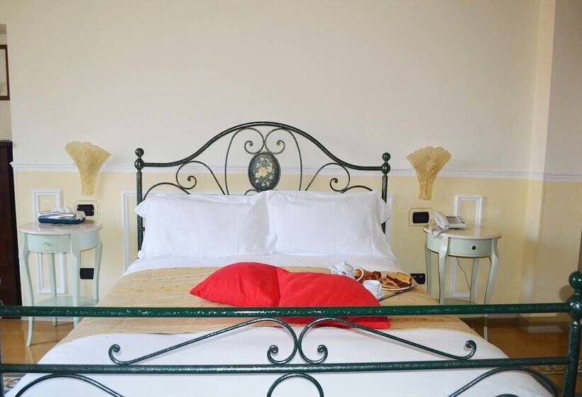 标准间, Palazzo Krataiis