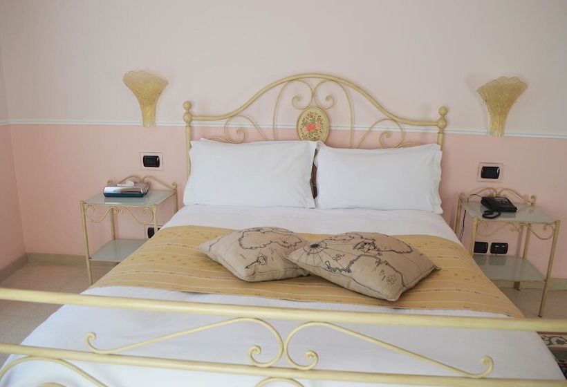 小型套房带海景, Palazzo Krataiis