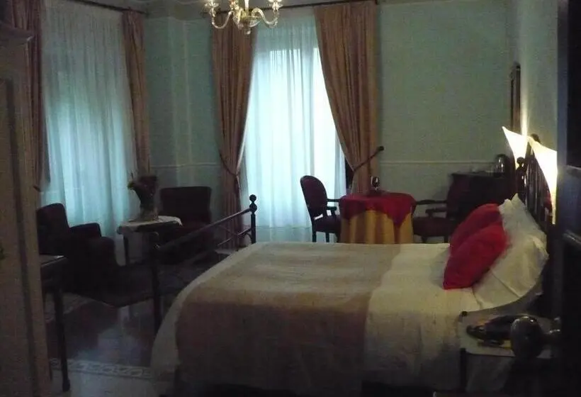 オーシャンビュージュニアスイート, Palazzo Krataiis