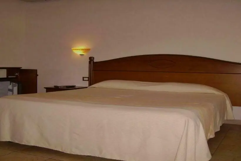 Standard-huone, Perda Rubia