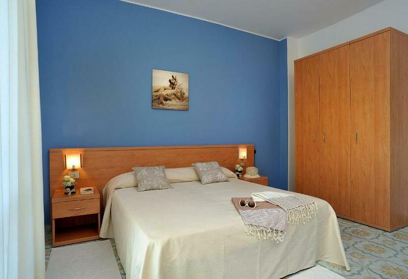 舒适型房间, Raffy Family & Bike