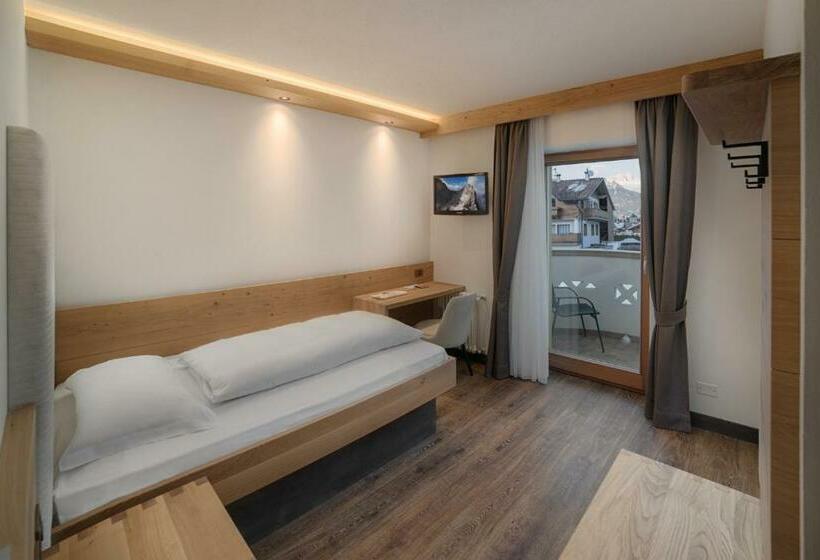 غرفة قياسية فردية, Renè Dolomites Boutique