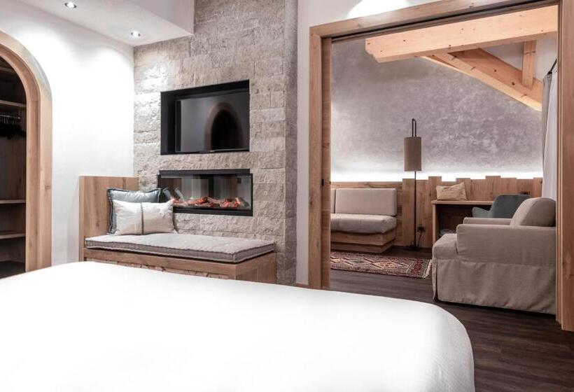 جناح, Renè Dolomites Boutique