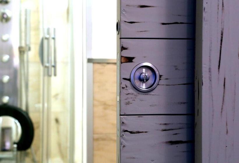 スタンダードルーム, Sangallo